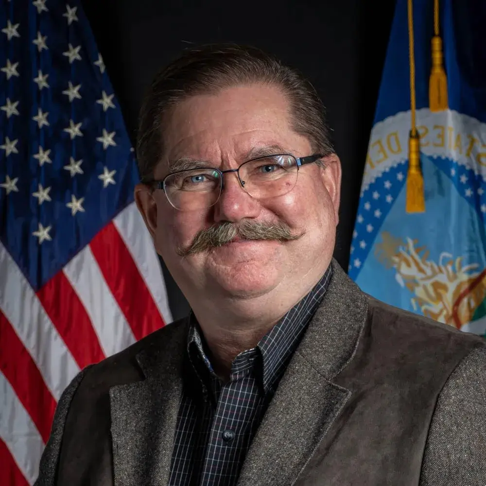 Headshot of Gene Schriefer