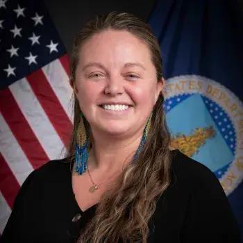 Headshot of Amy Pettit