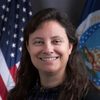 Headshot of Linda Cronin